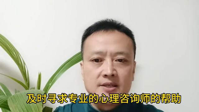 在学校被孤立不想上学怎么办